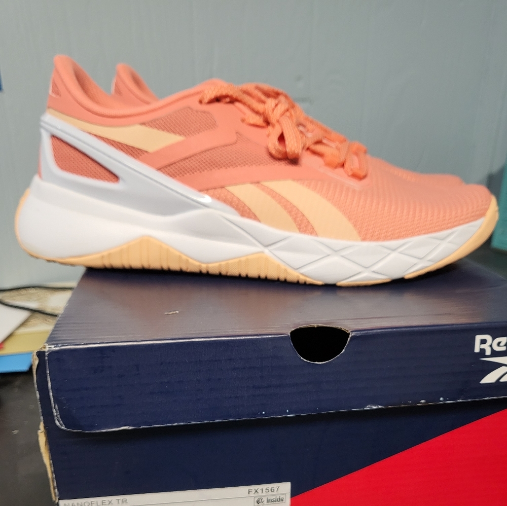 Reebok Nanoflex TR Women's Training Shoes sz9.5